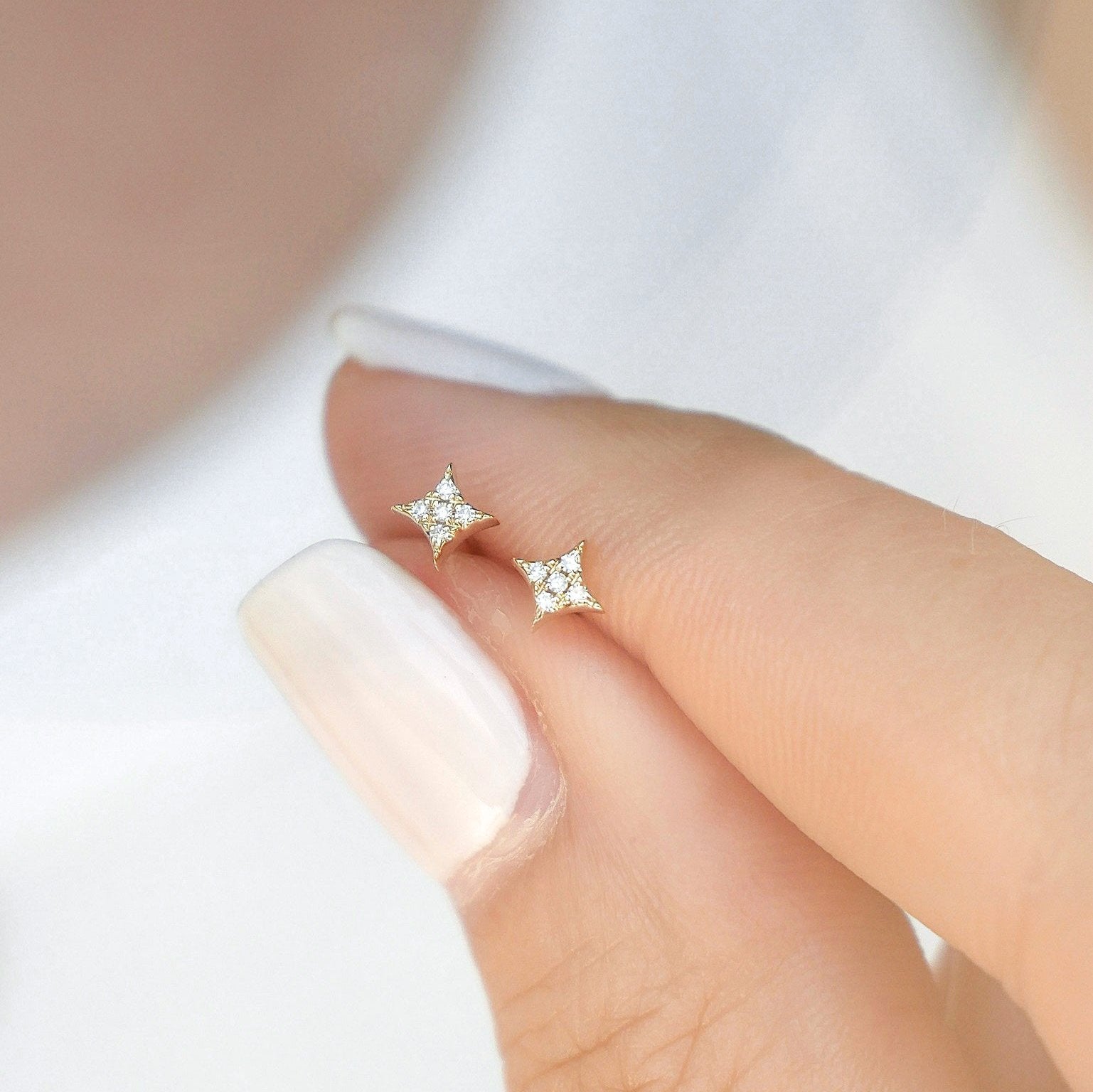 Diamond Sparkle Stud Earring